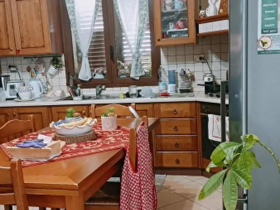 Immagine 33 di Villa in vendita  in Via Allende 17 a Floridia