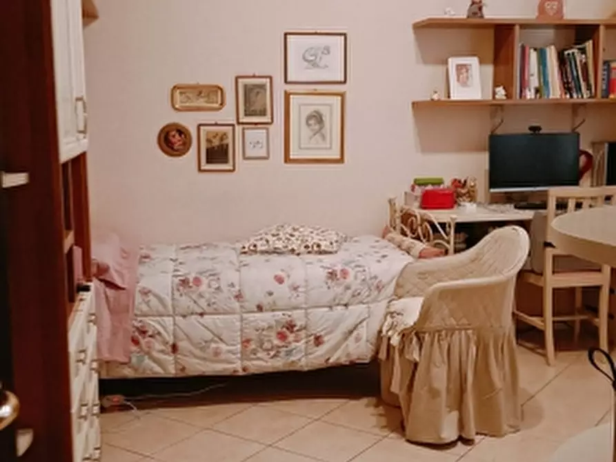 Immagine 38 di Villa in vendita  in Via Allende 17 a Floridia