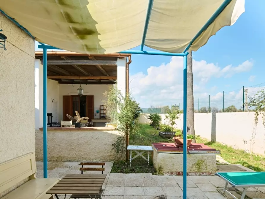 Immagine 9 di Villa in vendita  in Contrada Isola a Siracusa