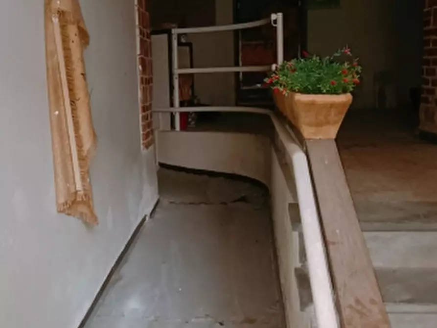 Immagine 4 di Bar / Ristorante in vendita  in Via Archimede 97 a Floridia