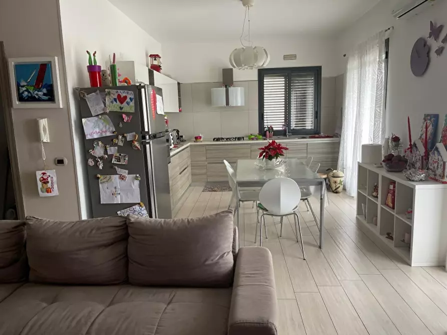 Immagine 1 di Appartamento in vendita  in Via Delle Orchidee 11 a Floridia