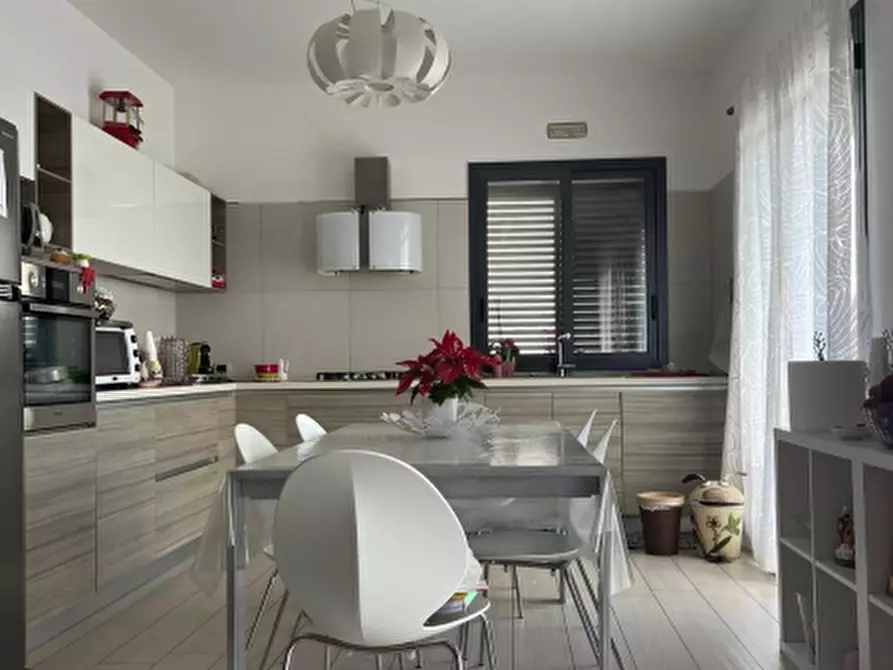 Immagine 4 di Appartamento in vendita  in Via Delle Orchidee 11 a Floridia