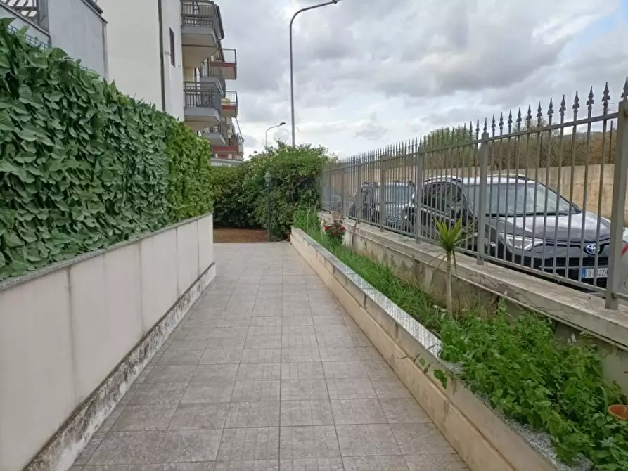 Immagine 17 di Appartamento in vendita  in Via Delle Orchidee 11 a Floridia