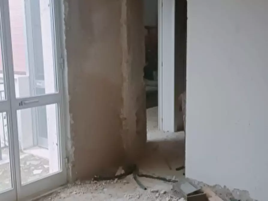 Immagine 10 di Casa indipendente in vendita  in Via Dante Floridia a Floridia