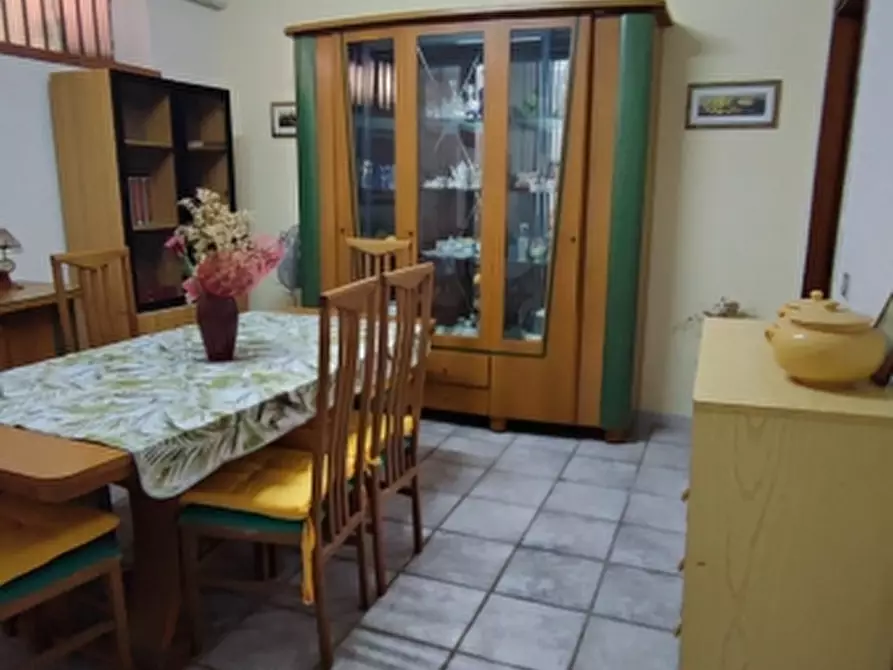 Immagine 10 di Appartamento in vendita  in Via Sciascia 44 a Floridia