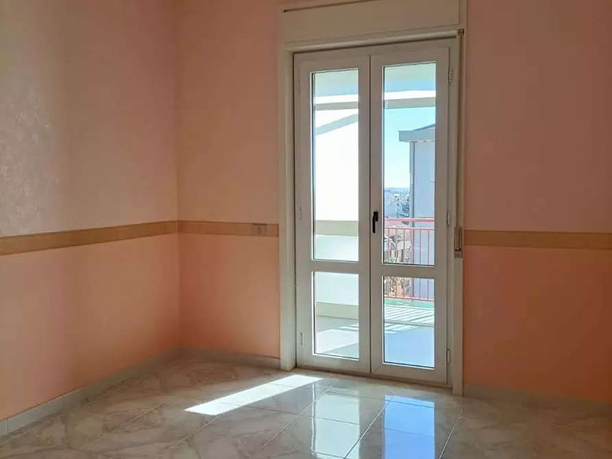 Immagine 10 di Appartamento in vendita  in Via Del Gelsomino 13 a Floridia