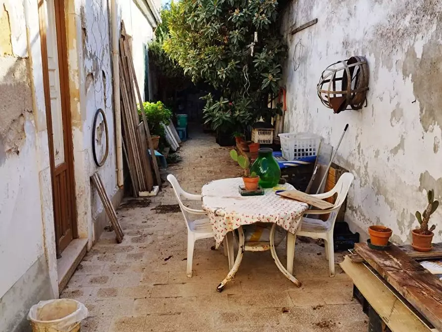 Immagine 4 di Casa indipendente in vendita  in Via San Martino 92 a Floridia