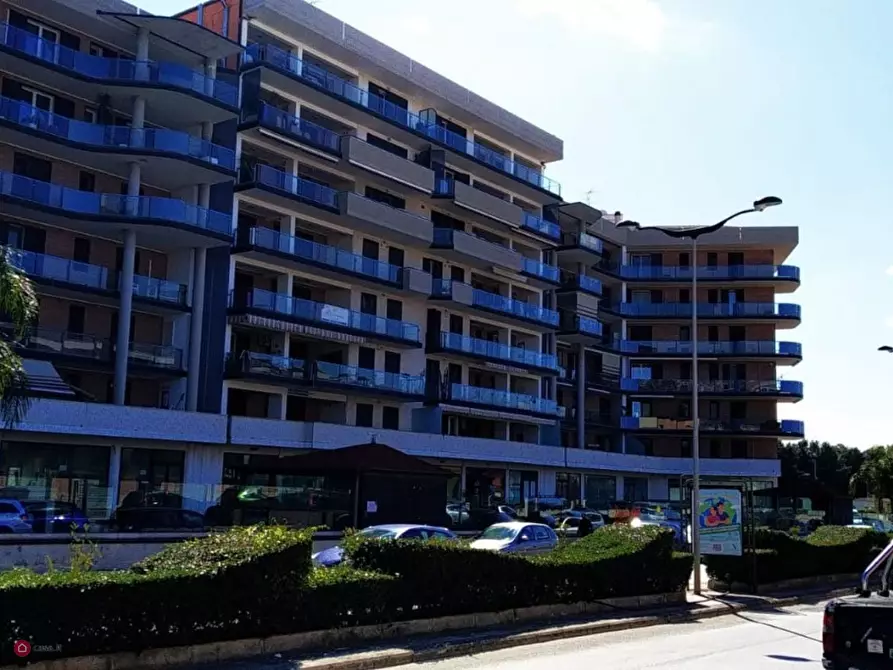 Immagine 11 di Appartamento in vendita  in Viale Vittorio Veneto a Floridia