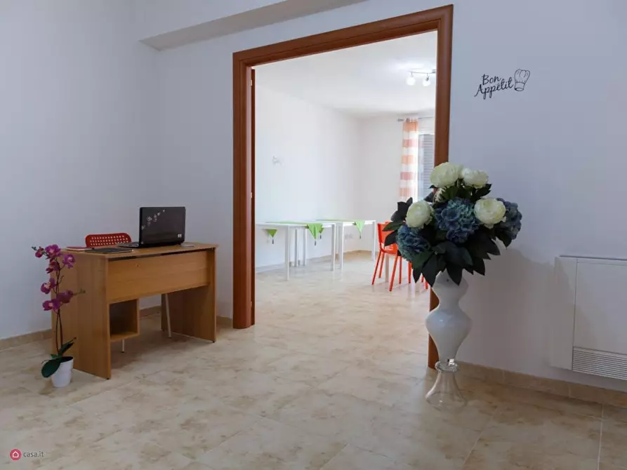 Immagine 3 di Appartamento in vendita  in Viale Vittorio Veneto a Floridia