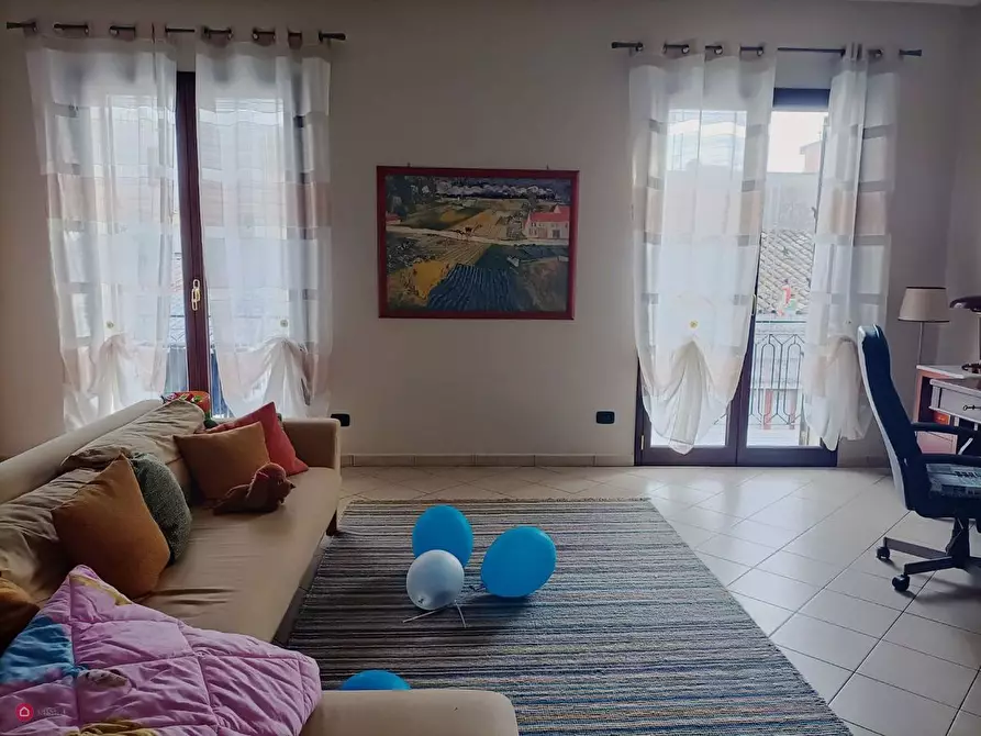 Immagine 1 di Casa indipendente in vendita  a Floridia