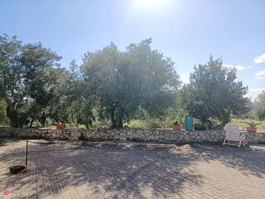 Immagine 13 di Casa indipendente in vendita  a Noto