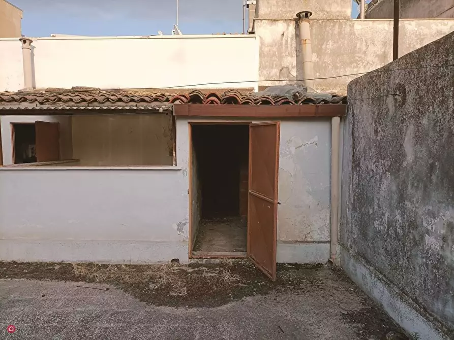 Immagine 10 di Casa indipendente in vendita  in Via Romagnosi a Floridia