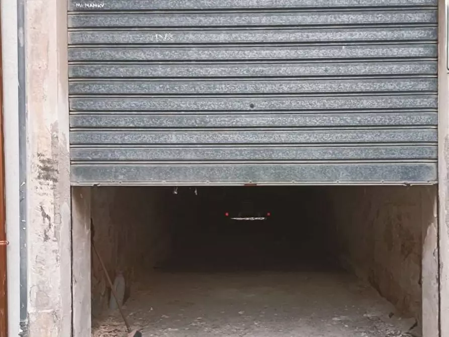 Immagine 2 di Casa indipendente in vendita  in Via Romagnosi a Floridia