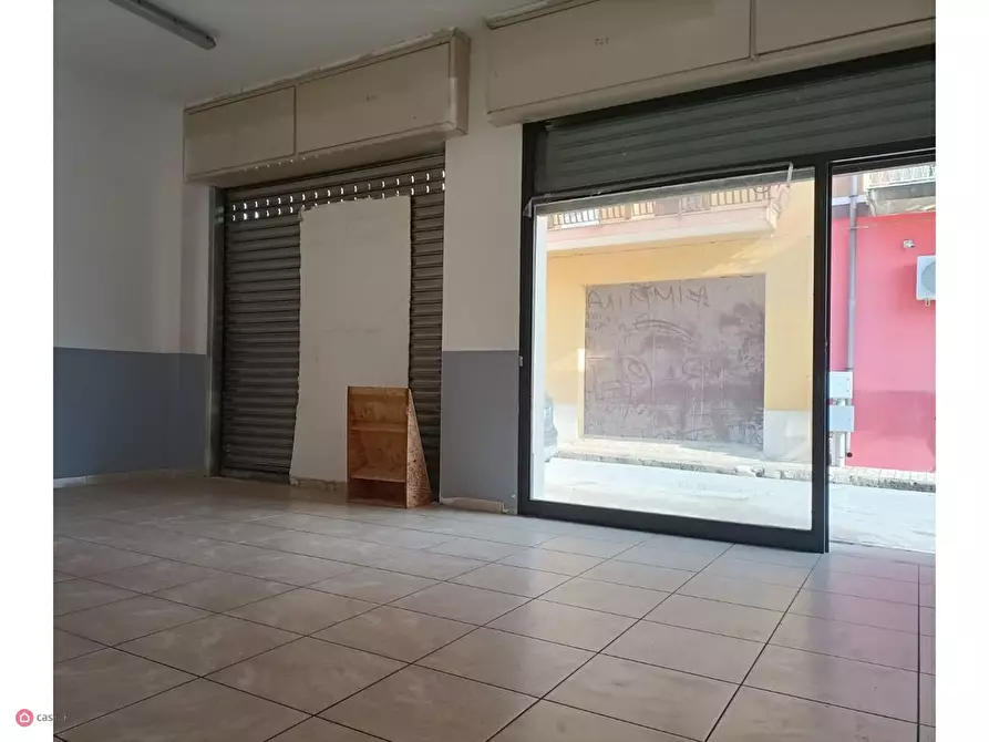 Immagine 5 di Attività commerciale in vendita  in Via Archimede a Floridia