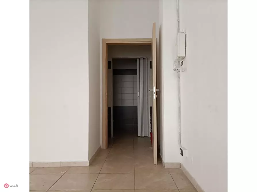 Immagine 7 di Attività commerciale in vendita  in Via Archimede a Floridia