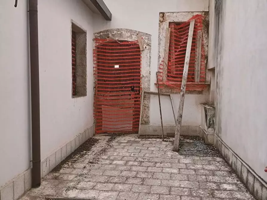 Immagine 6 di Villa in vendita  in Via Romagnosi a Floridia