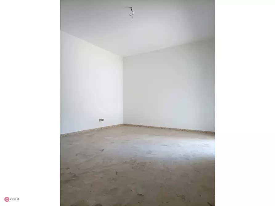 Immagine 8 di Appartamento in vendita  in Via Salvatore Zappulla a Floridia