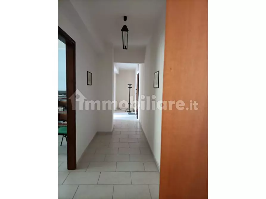 Immagine 2 di Ufficio in vendita  in Viale Papa Paolo VI a Floridia