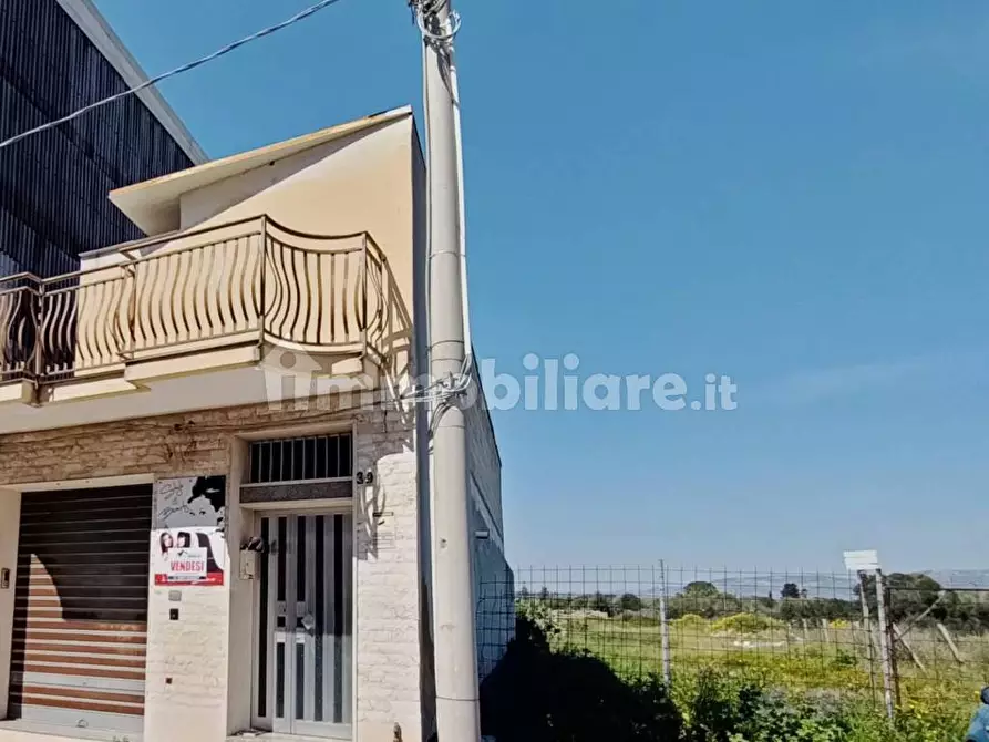 Immagine 15 di Casa indipendente in vendita  in Via Elio Vittorini 39 a Floridia