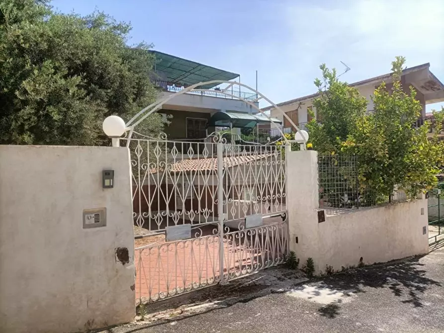 Immagine 13 di Villa in vendita  in Via delle Muse a Siracusa