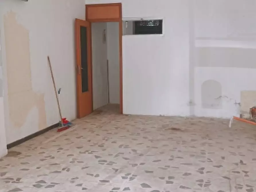 Immagine 5 di Locale commerciale in vendita  in Via Alessandro Specci 75/A a Siracusa