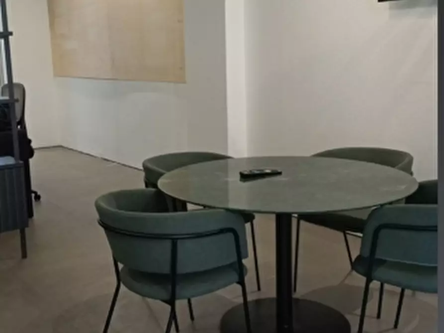 Immagine 4 di Locale commerciale in vendita  in Via Epicarmo 17 a Siracusa