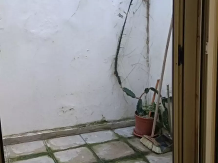 Immagine 11 di Locale commerciale in vendita  in Via Epicarmo 17 a Siracusa