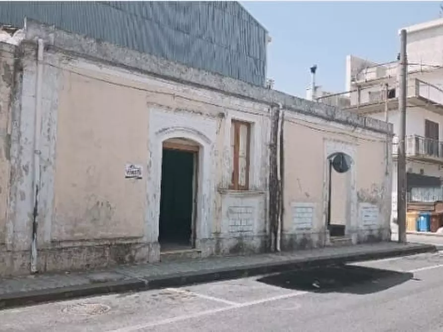 Immagine 1 di Casa semindipendente in vendita  in Via Boschetto a Floridia