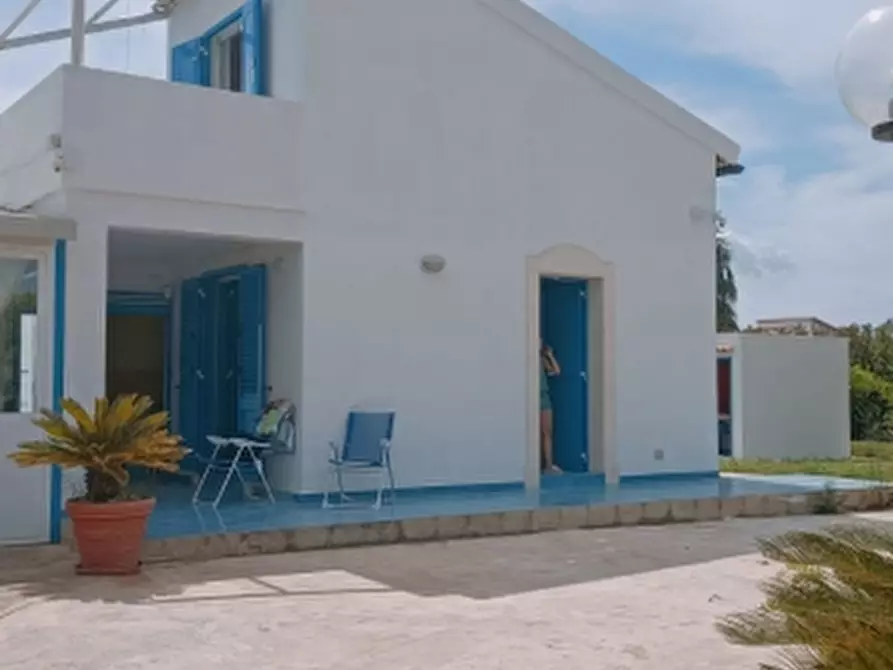 Immagine 3 di Villa in affitto  in Contrada Piccio 1 a Avola