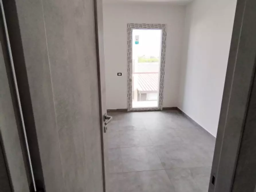 Immagine 7 di Appartamento in vendita  in Via Carlo Max 1 a Floridia