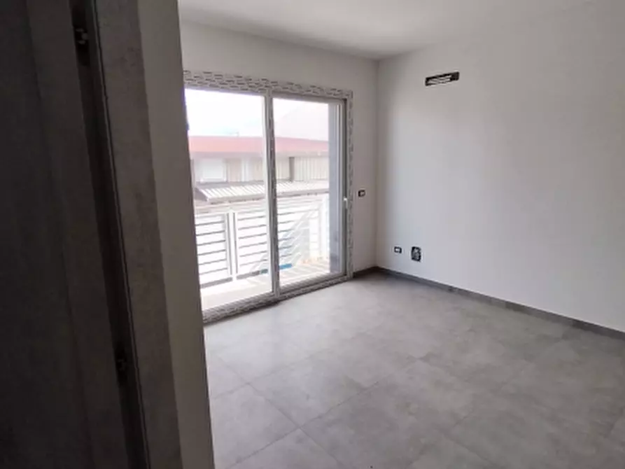 Immagine 8 di Appartamento in vendita  in Via Carlo Max 1 a Floridia