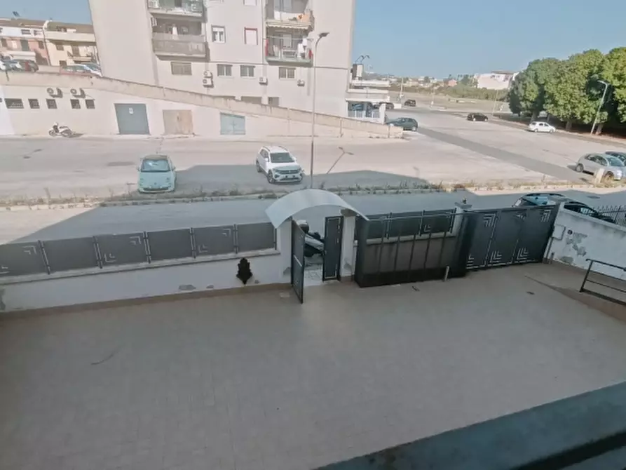 Immagine 8 di Palazzo in vendita  in Via Albani a Floridia