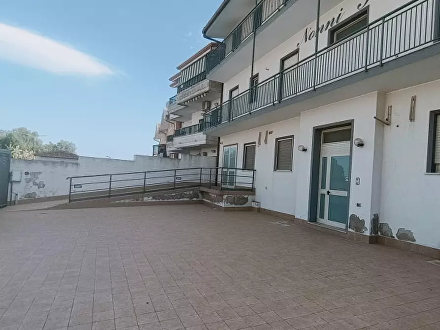 Immagine 6 di Palazzo in vendita  in Via Albani a Floridia