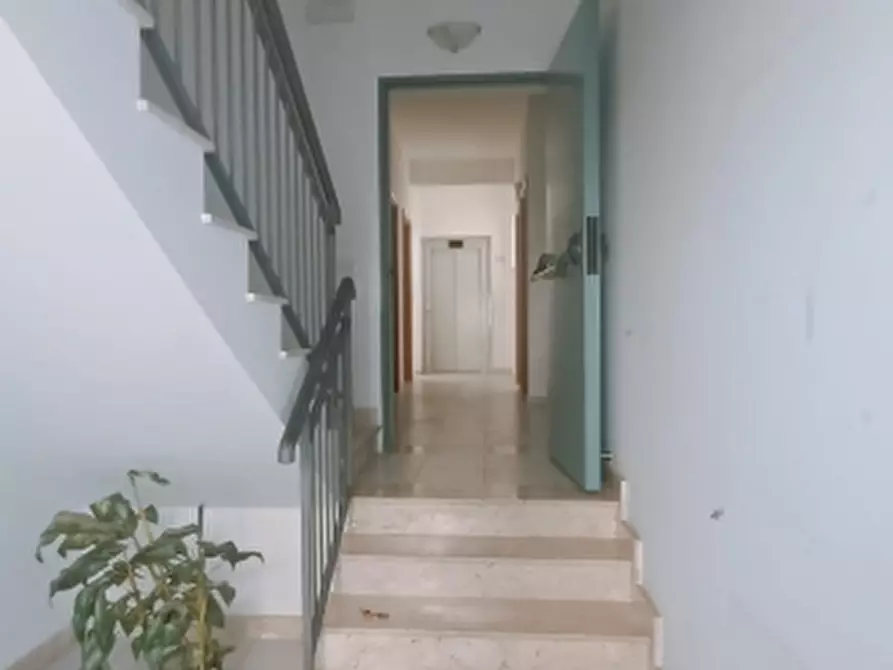 Immagine 10 di Palazzo in vendita  in Via Albani a Floridia