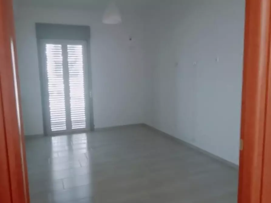 Immagine 26 di Palazzo in vendita  in Via Albani a Floridia