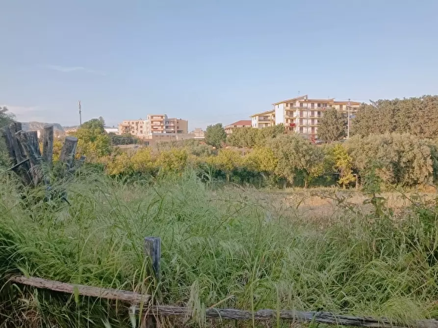 Immagine 1 di Terreno agricolo in vendita  in Contrada Loco Ierna a Floridia