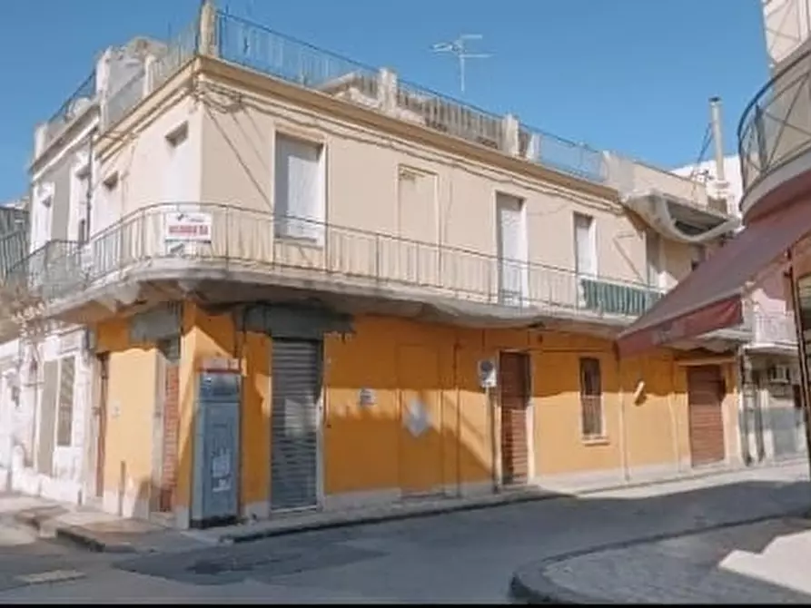 Immagine 1 di Casa indipendente in vendita  in Corso Vittorio Emanuele a Floridia