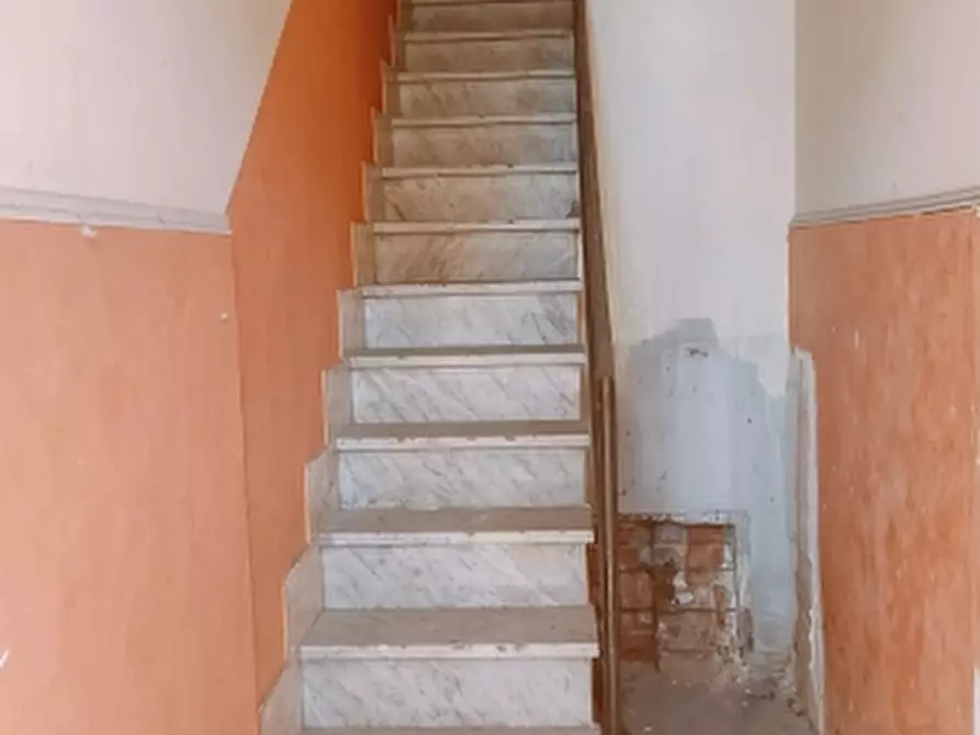 Immagine 3 di Casa indipendente in vendita  in Corso Vittorio Emanuele a Floridia