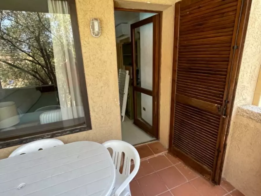 Immagine 5 di Appartamento in vendita  in via punta nuraghe 5 5 a Olbia