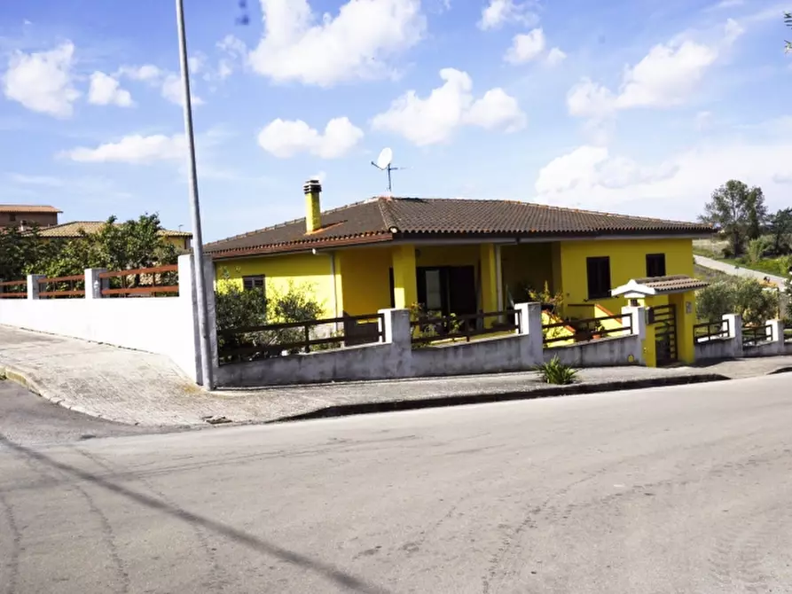 Immagine 1 di Villa in vendita  in via Manzoni s.n. a Perfugas