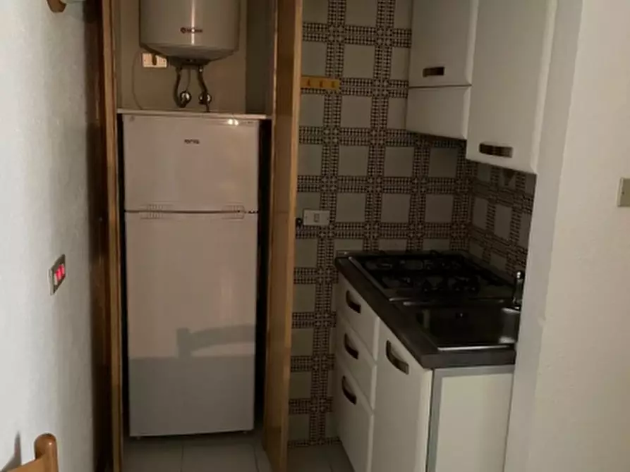 Immagine 9 di Appartamento in vendita  in via punta nuraghe 5 5 a Olbia