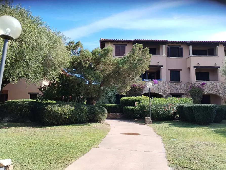 Immagine 19 di Appartamento in vendita  a Olbia