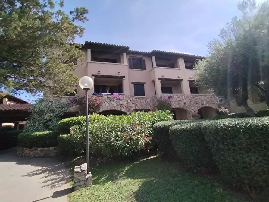 Immagine 27 di Appartamento in vendita  a Olbia