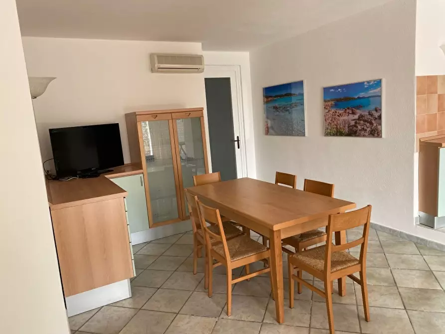 Immagine 1 di Appartamento in vendita  a Olbia