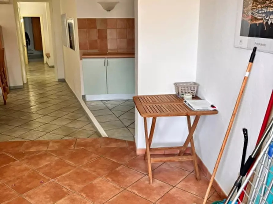 Immagine 12 di Appartamento in vendita  a Olbia