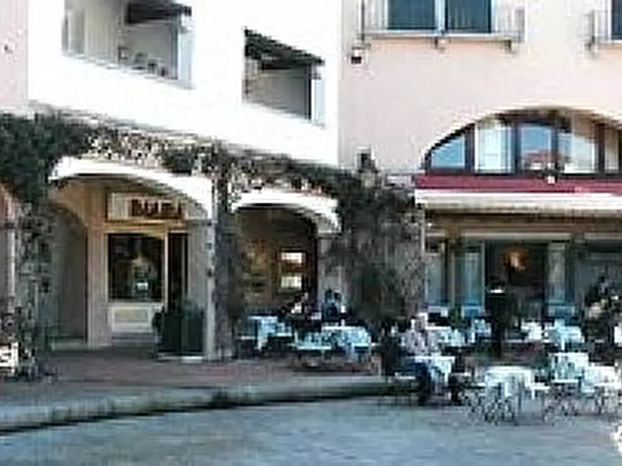 Immagine 12 di Appartamento in vendita  a Olbia