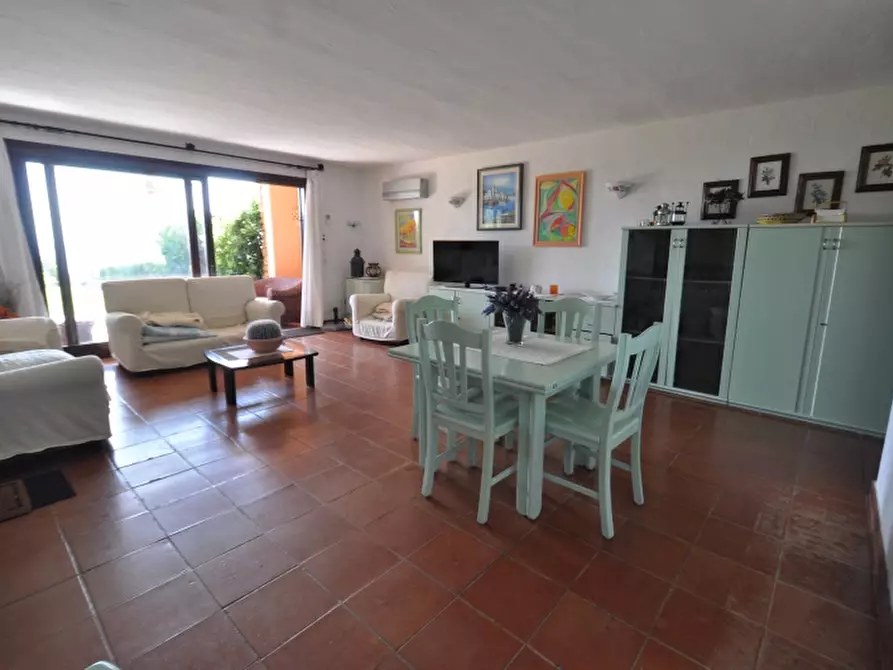 Immagine 35 di Villa in vendita  a Olbia