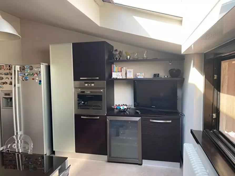 Immagine 21 di Villa in vendita  a Fano