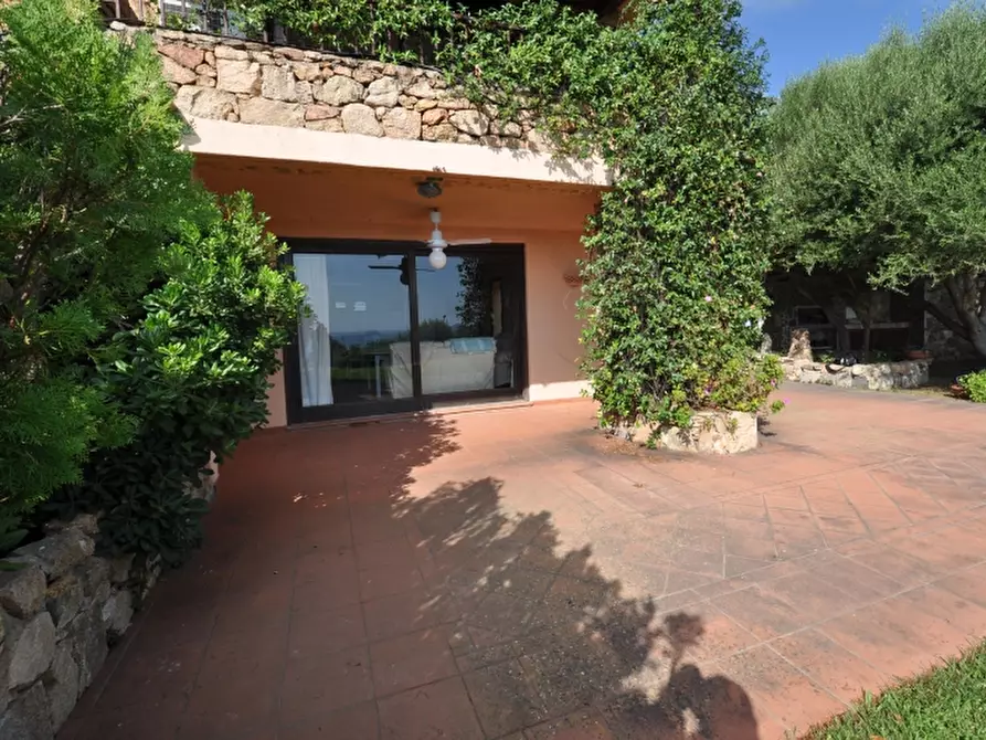Immagine 15 di Villa in vendita  a Olbia