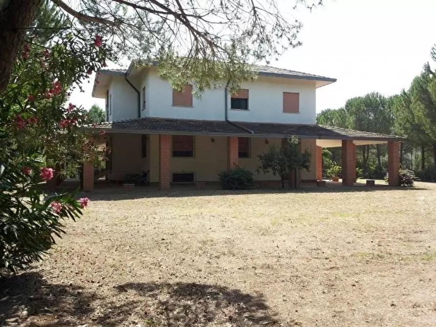 Immagine 1 di Casa bifamiliare in vendita  a Serre